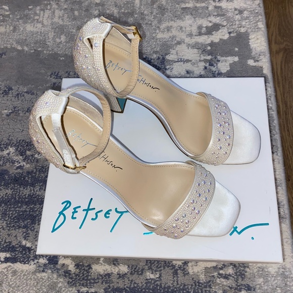Betsey Johnson Ivory High Heels - Picture 2 of 4